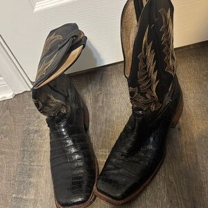 Black Crocodile-Embossed Men's Cowboy Boots